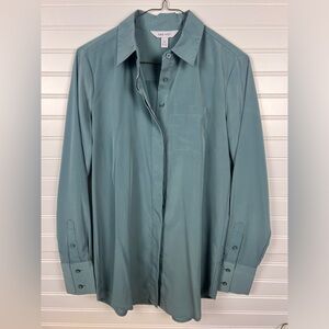 Nine West Women’s blue/green button down Shirt